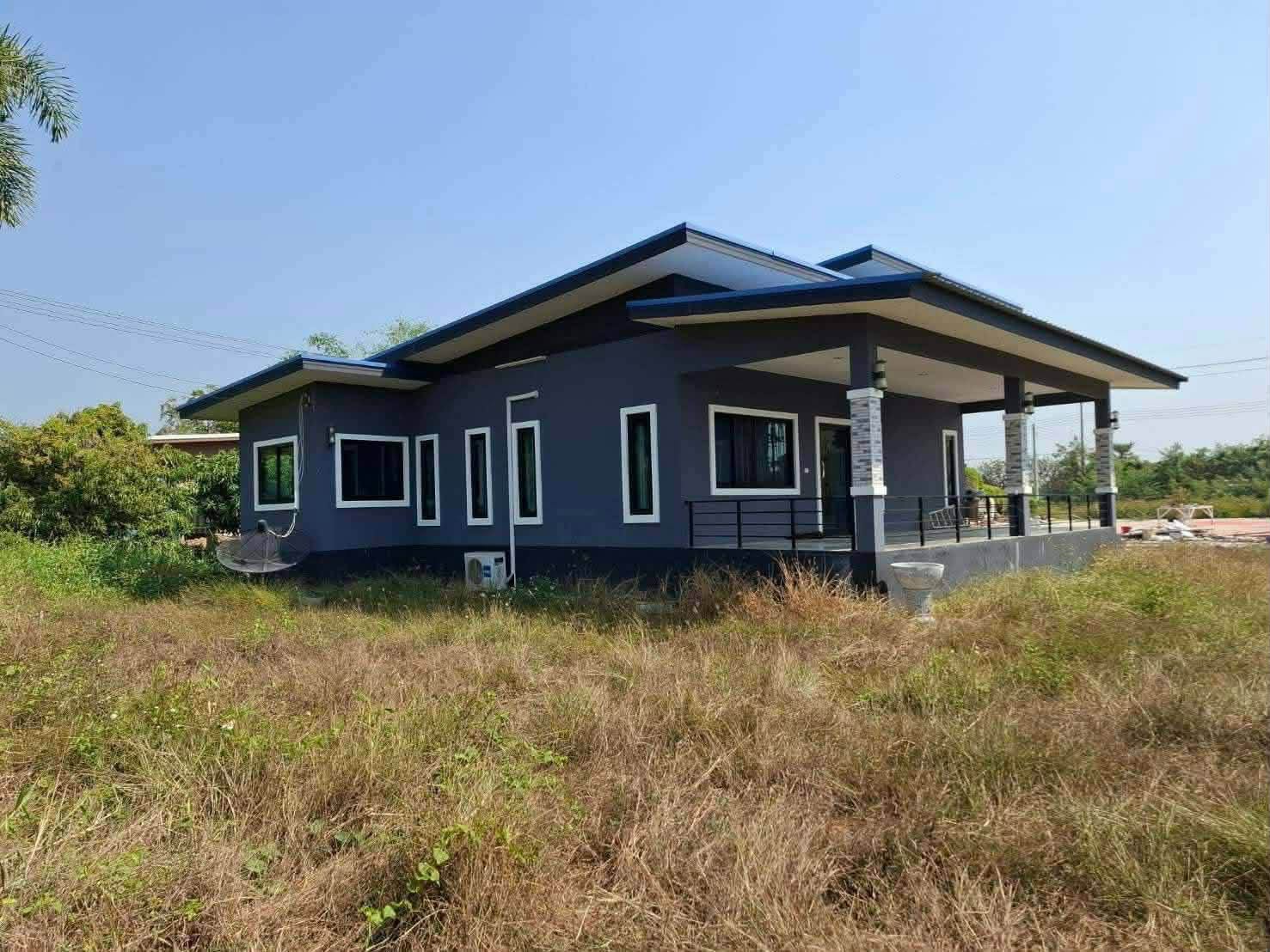 บ้านพร้อมที่ดิน 2 ไร่ กว่า 3.5 ล้าน กำแพงแสน นครปฐม